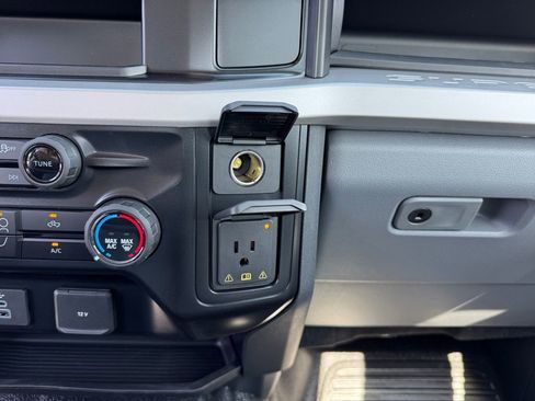 New 2025 Ford F550 4x4 Crew Cab Super Duty image 33