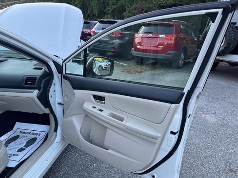 Used 2012 Subaru Impreza 2.0i Limited image 19