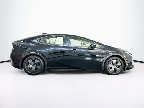 Used 2024 Toyota Prius LE image 10