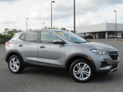 Used 2023 Buick Encore GX Preferred w/ Cold Weather Comfort Package image 2