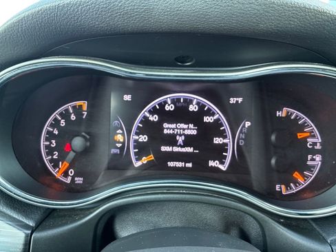 Used 2020 Jeep Grand Cherokee Altitude image 16