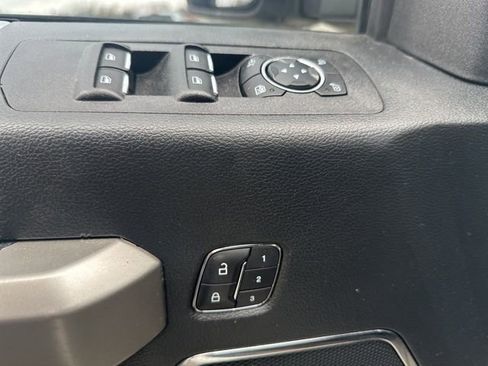 Used 2020 Ford F150 Lariat w/ Equipment Group 502A Luxury AWD/4WD image 9