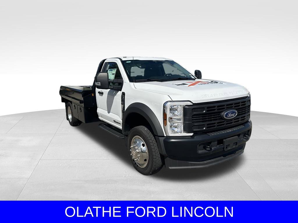 New 2025 Ford F550 4x4 Regular Cab Super Duty image 13