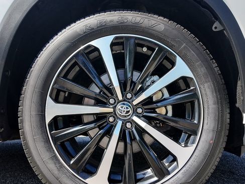 Used 2022 Toyota Highlander XSE image 42