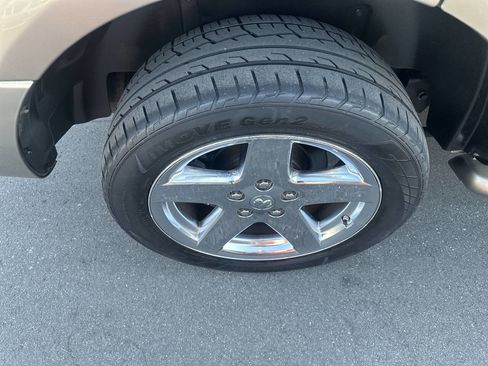 Used 2007 Dodge Durango Limited w/ Trailer Tow Group image 11