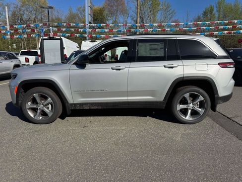 New 2026 Jeep Grand Cherokee Limited AWD/4WD image 5