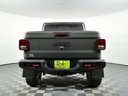 Used 2022 Jeep Gladiator Rubicon w/ Cold Weather Group AWD/4WD image 12