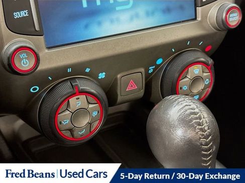 Used 2014 Chevrolet Camaro LT image 16