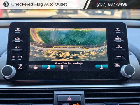 Used 2018 Honda Accord EX image 16