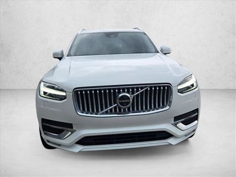 Used 2023 Volvo XC90 B6 Ultimate w/ Protection Package AWD/4WD image 2