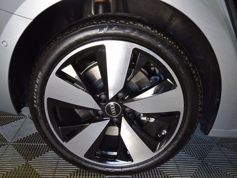 New 2025 Audi A5 2.0T Prestige image 11