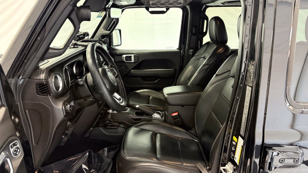 Used 2021 Jeep Wrangler Unlimited Sahara w/ Uconnect 4C Nav & Sound Group AWD/4WD image 12