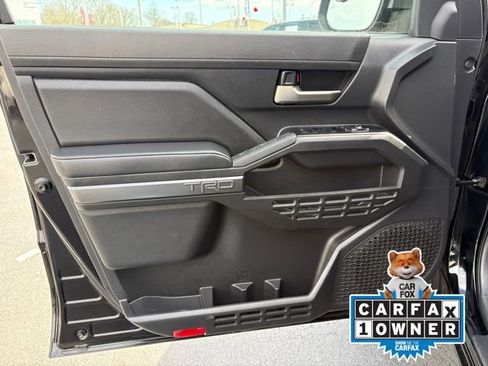 Used 2024 Toyota Tacoma TRD Off-Road image 22