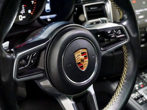 Used 2018 Porsche Macan GTS AWD/4WD image 70