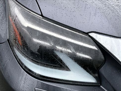 Used 2022 Lexus GX 460 Premium w/ Premium Package image 27