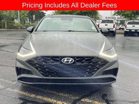 Used 2023 Hyundai Sonata SEL w/ Convenience Package FWD image 8