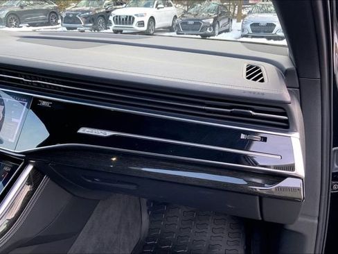 Used 2025 Audi Q7 3.0T Premium Plus w/ Premium Plus Package image 18