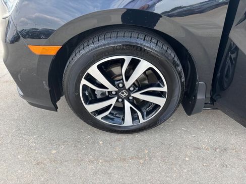 Used 2018 Honda Odyssey Elite image 30
