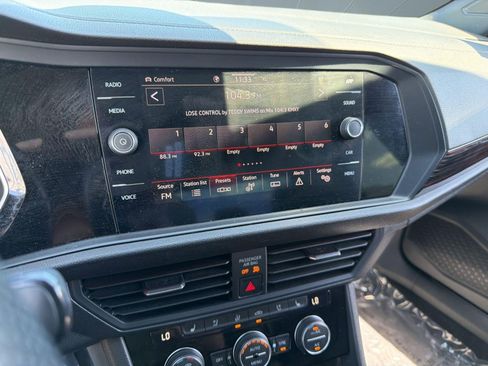 Used 2022 Volkswagen Jetta GLI Autobahn FWD image 24