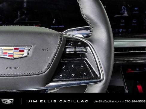 Certified 2025 Cadillac Escalade V AWD/4WD image 11