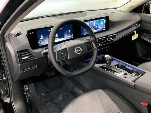 New 2026 Nissan Sentra SV w/ SV Convenience Package FWD image 7