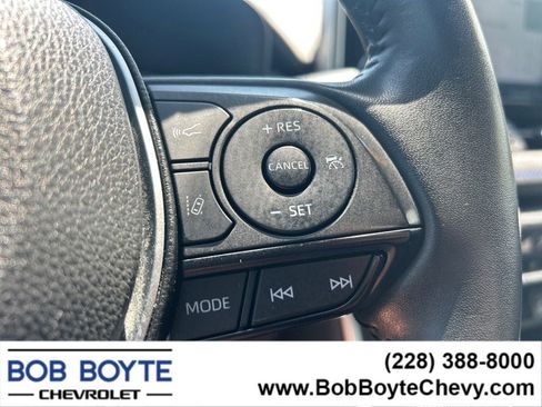 Used 2021 Toyota RAV4 XSE image 12