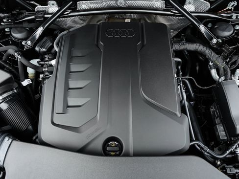 New 2025 Audi Q5 2.0T Premium Plus image 30