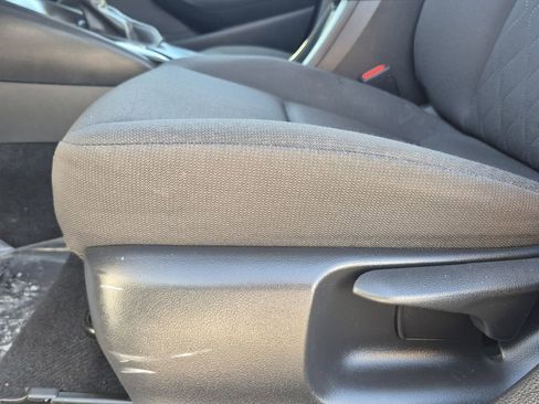 Used 2024 Toyota Corolla LE FWD image 12