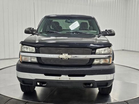 Used 2004 Chevrolet Silverado 2500 LS image 35