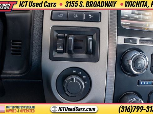 Used 2015 Ford Expedition EL XLT w/ Equipment Group 202A AWD/4WD image 14