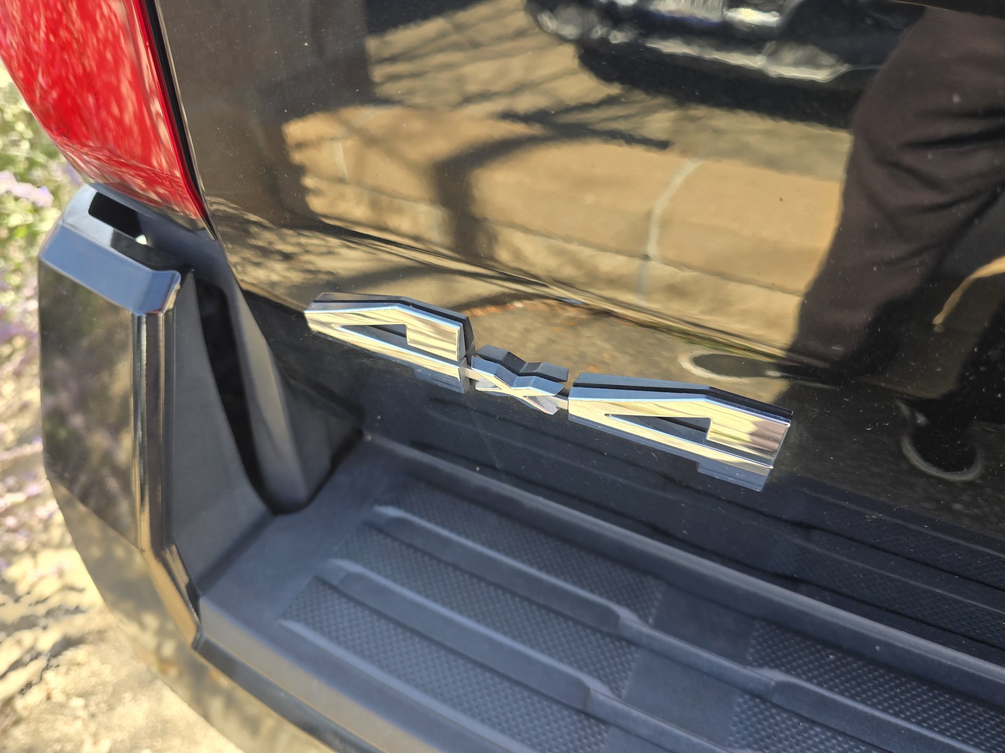 Used 2024 Toyota Tacoma SR5 AWD/4WD image 13