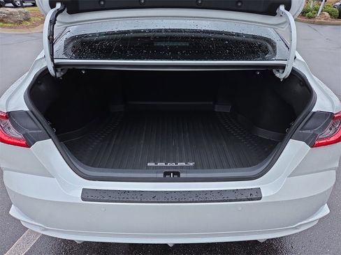 Used 2025 Toyota Camry XSE image 13