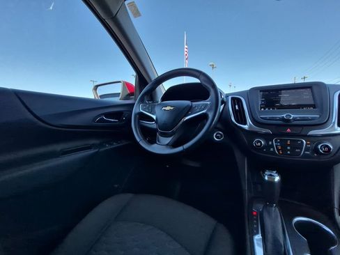 Certified 2019 Chevrolet Equinox LT FWD image 7