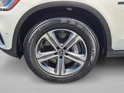 Used 2020 Mercedes-Benz GLC 350e 4MATIC image 24