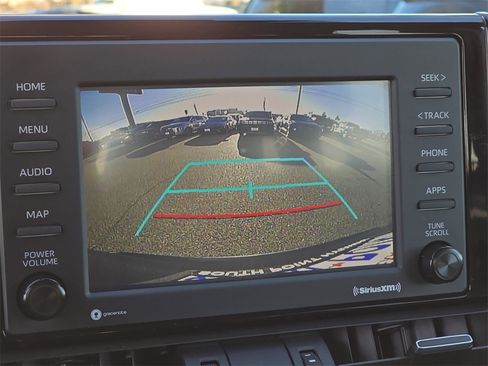 Used 2021 Toyota RAV4 XLE Premium image 22