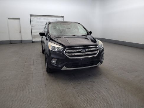 Used 2017 Ford Escape SE AWD/4WD image 14