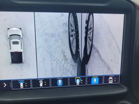 Used 2020 Chevrolet Silverado 1500 High Country w/ Technology Package image 47