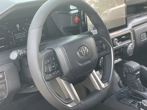 New 2026 Toyota Tacoma TRD Off-Road AWD/4WD image 12