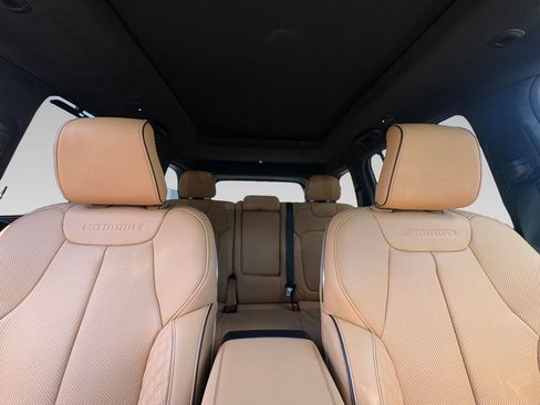 New 2026 Jeep Grand Cherokee Summit AWD/4WD image 2
