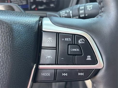 Used 2024 Toyota Grand Highlander Platinum image 21