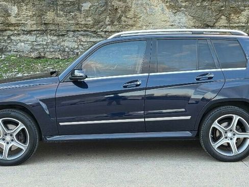 Used 2014 Mercedes-Benz GLK 250 BlueTEC 4MATIC image 3
