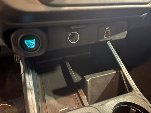 New 2026 Ford Maverick XLT AWD/4WD image 13