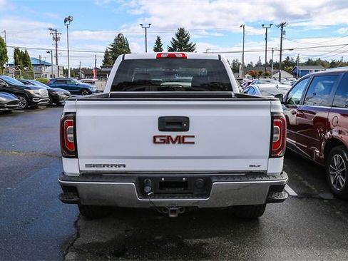 Used 2018 GMC Sierra 1500 SLT image 8