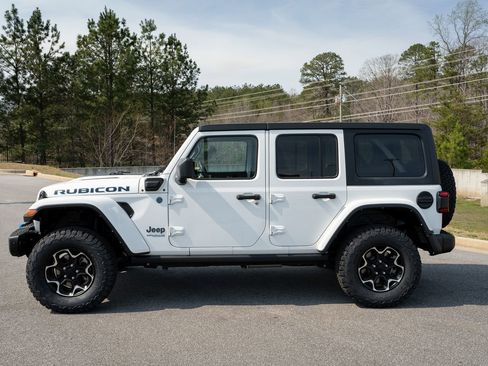 Used 2021 Jeep Wrangler Unlimited Rubicon 4xe w/ Dual Top Group image 5