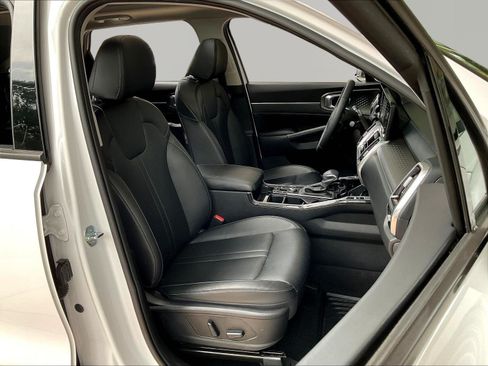 Used 2023 Kia Sorento SX AWD/4WD image 29