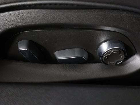 Used 2021 Chevrolet Corvette Stingray Preferred Cpe w/ Battery Protection Package image 37