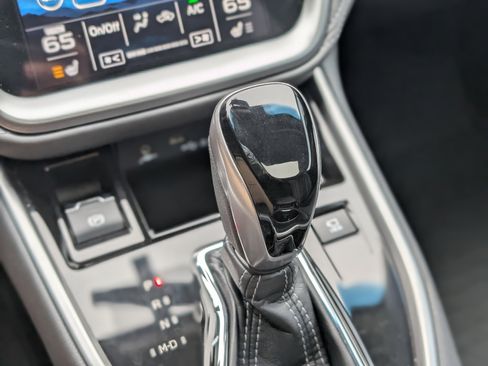 Used 2022 Subaru Outback Onyx Edition XT image 32