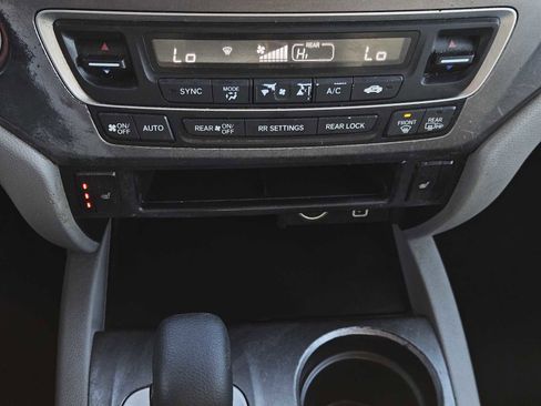 Used 2019 Honda Pilot EX-L image 18