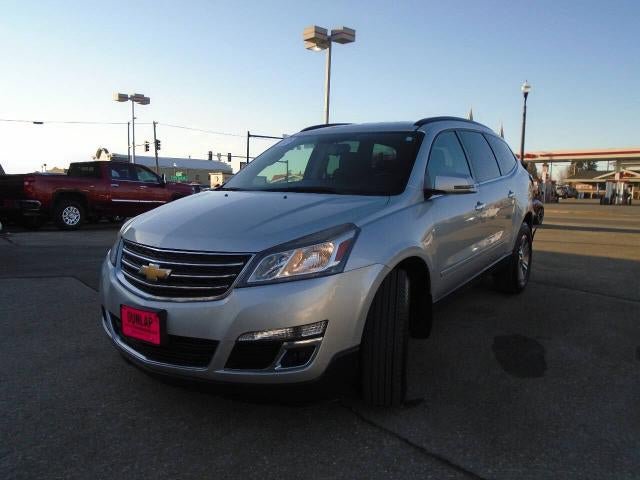 Used 2017 Chevrolet Traverse LT AWD/4WD image 3