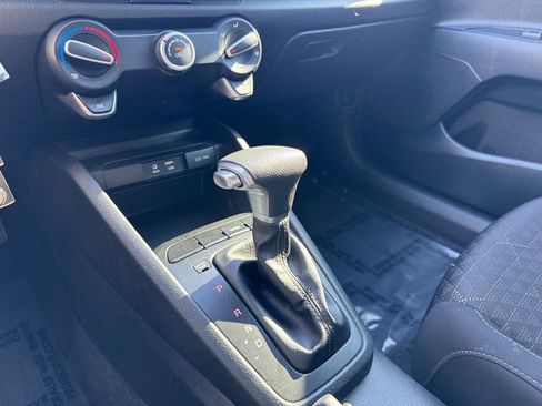 Certified 2019 Kia Rio S w/ Technology Package image 17